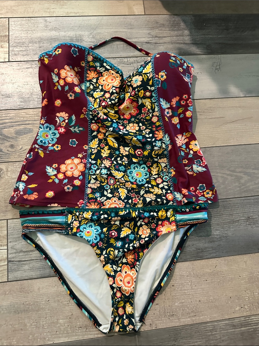 Women Floral Tankini Set - Burgundy & Teal